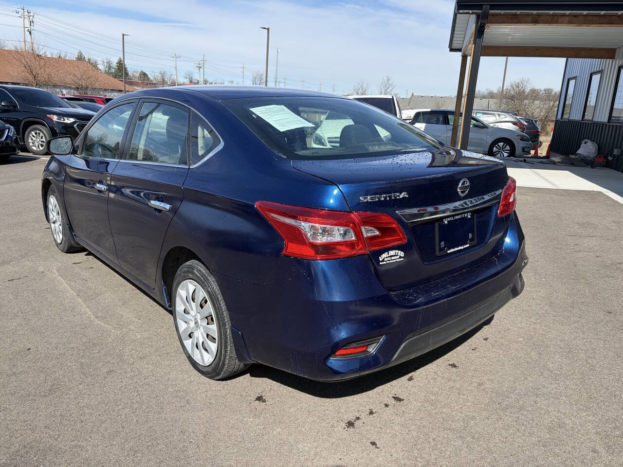 Used 2019 Nissan Sentra S image 10