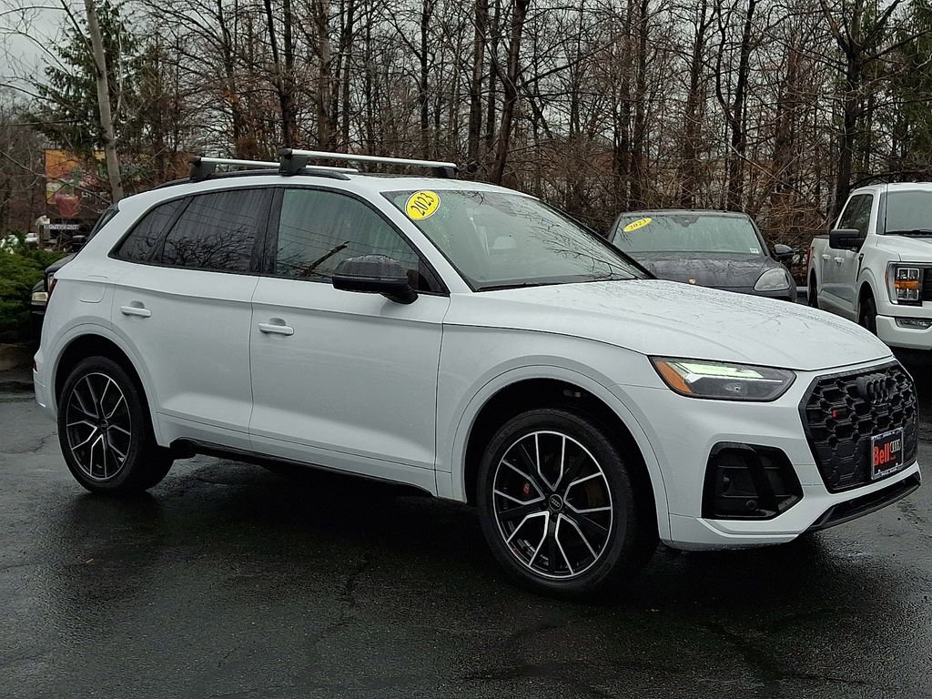 Used 2023 Audi SQ5 Premium Plus w/ Premium Plus Package image 2
