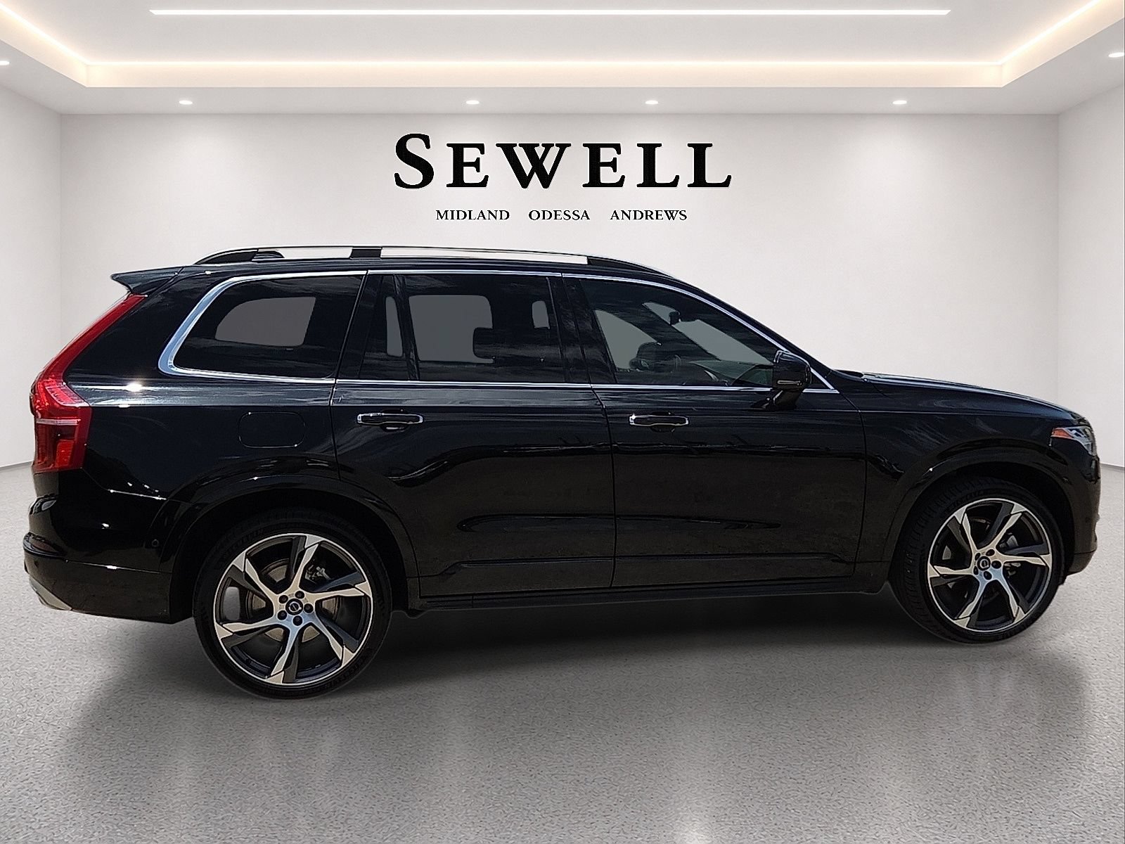 Used 2019 Volvo XC90 T6 Momentum AWD/4WD image 5