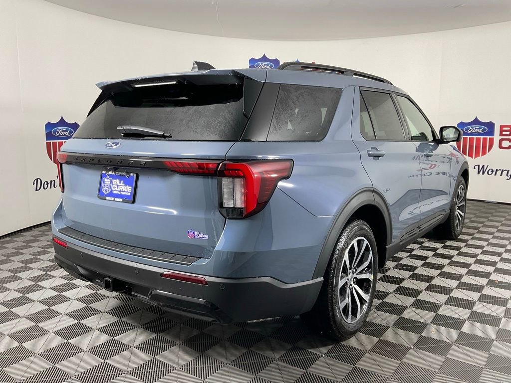 New 2026 Ford Explorer ST-Line RWD image 3