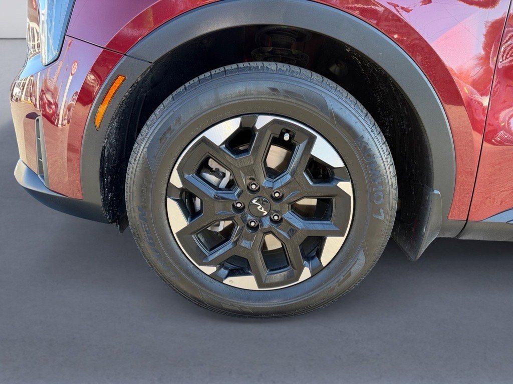Used 2024 Kia Sorento S w/ Panoramic Sunroof Package image 9