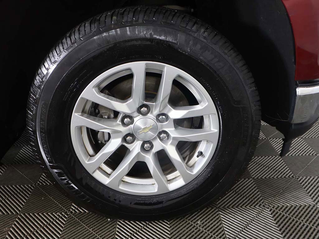 Used 2020 Chevrolet Silverado 1500 LT w/ LT Value Package image 14