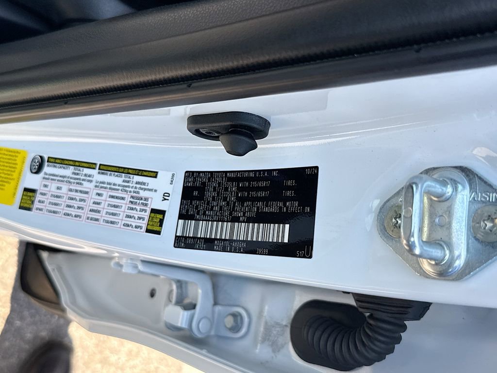 Used 2024 Toyota Corolla Cross LE w/ Moonroof Package FWD image 21