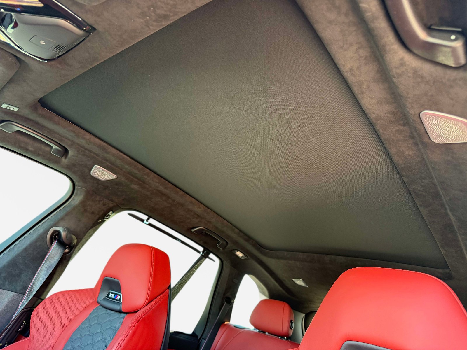 Used 2025 BMW X5 M Competition w/ Executive Package image 37