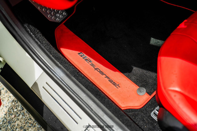 Used 2019 Ferrari 812 Superfast image 42