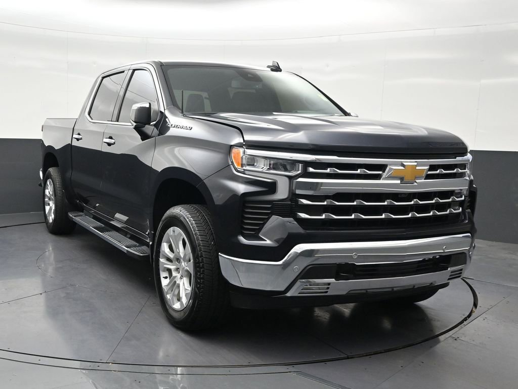 Used 2023 Chevrolet Silverado 1500 LTZ RWD image 8