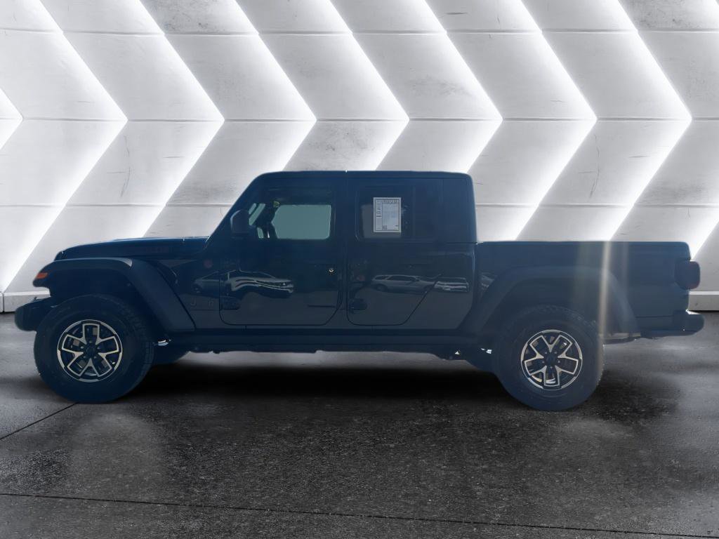 Used 2025 Jeep Gladiator Rubicon w/ Safety Group image 4
