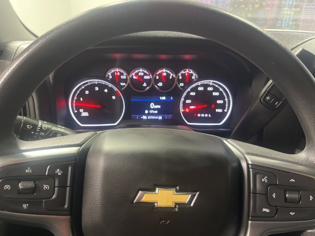 Used 2022 Chevrolet Silverado 2500 Custom w/ Custom Value Package image 11