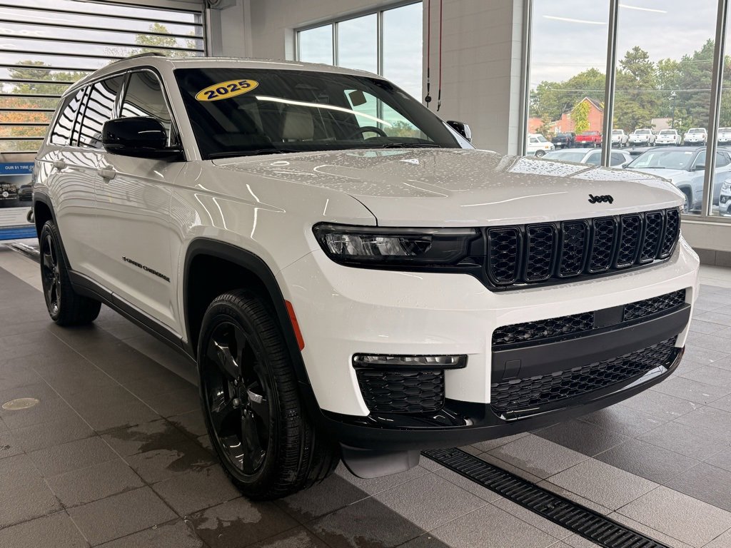 Used 2025 Jeep Grand Cherokee L Limited w/ Black Appearance Package
