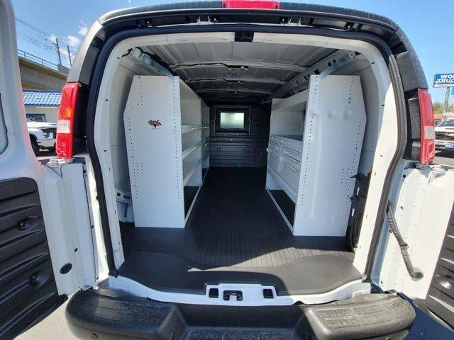 New 2026 Chevrolet Express 2500 w/ Driver Convenience Package RWD image 22