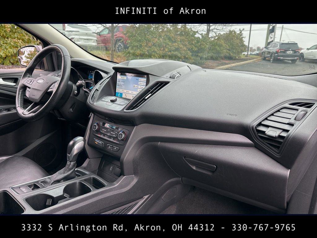 Used 2019 Ford Escape SEL image 24