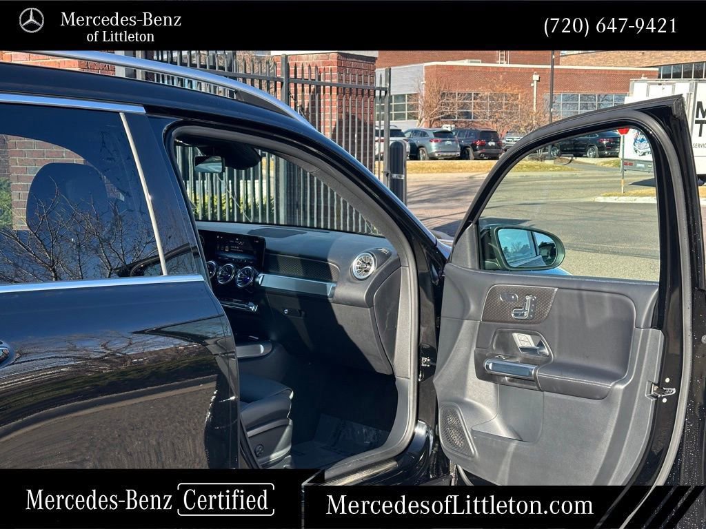 Certified 2025 Mercedes-Benz GLB 250 4MATIC image 30