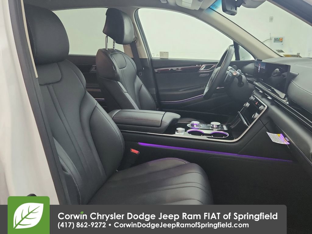 Used 2025 Genesis GV80 2.5T Standard image 33