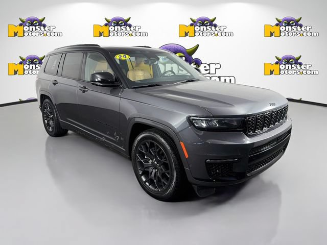 Used 2024 Jeep Grand Cherokee L Summit AWD/4WD image 3