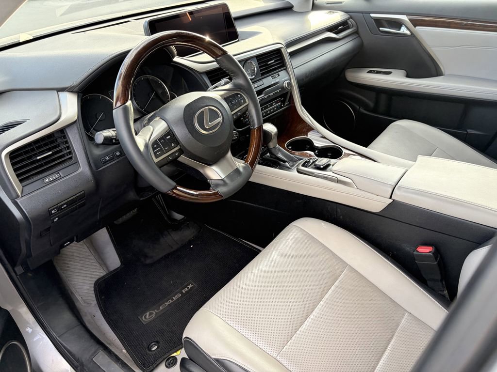 Used 2017 Lexus RX 350 FWD w/ Premium Package image 9