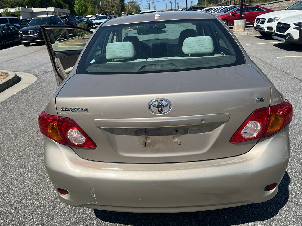 Used 2010 Toyota Corolla LE image 7