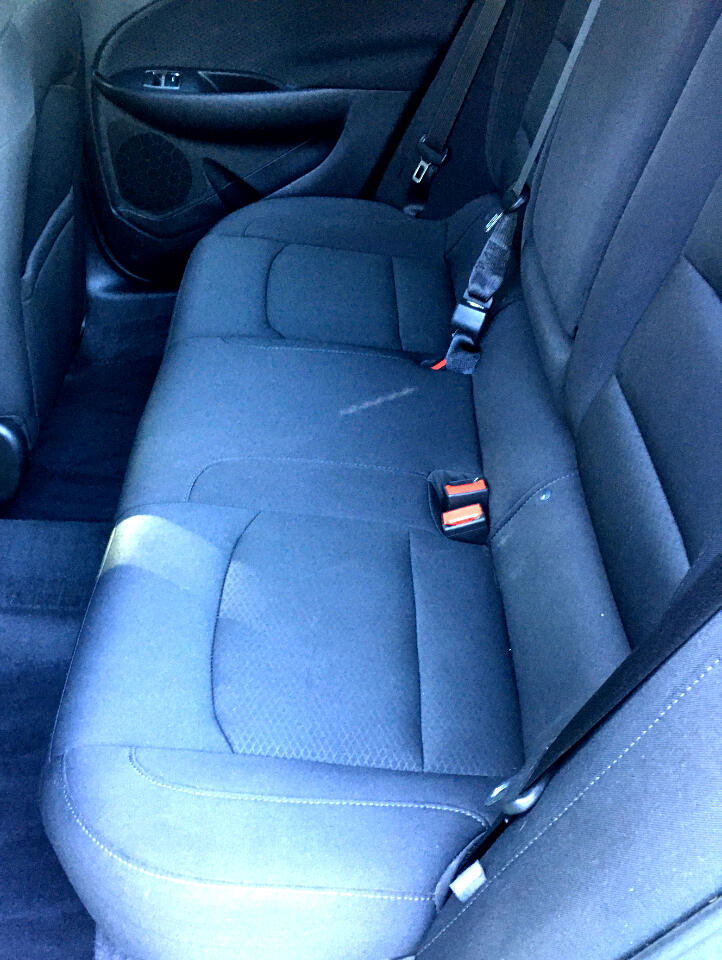 Used 2018 Chevrolet Malibu LT image 13