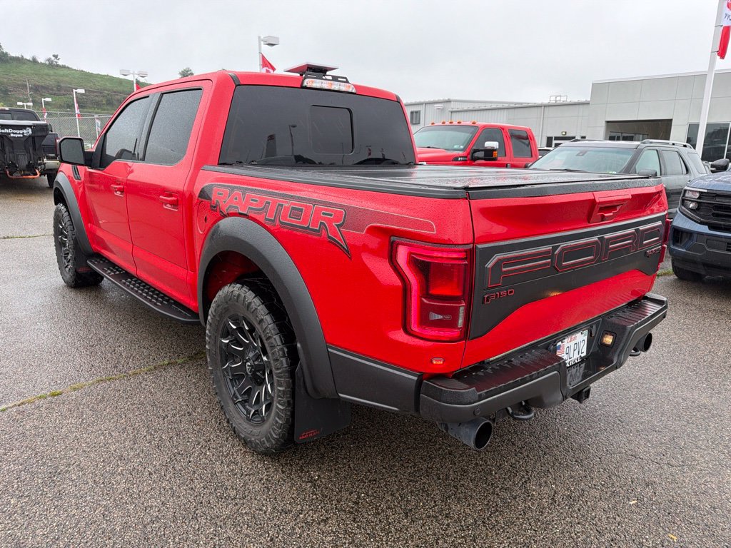 Used 2018 Ford F150 Raptor w/ Equipment Group 802A Luxury AWD/4WD image 8