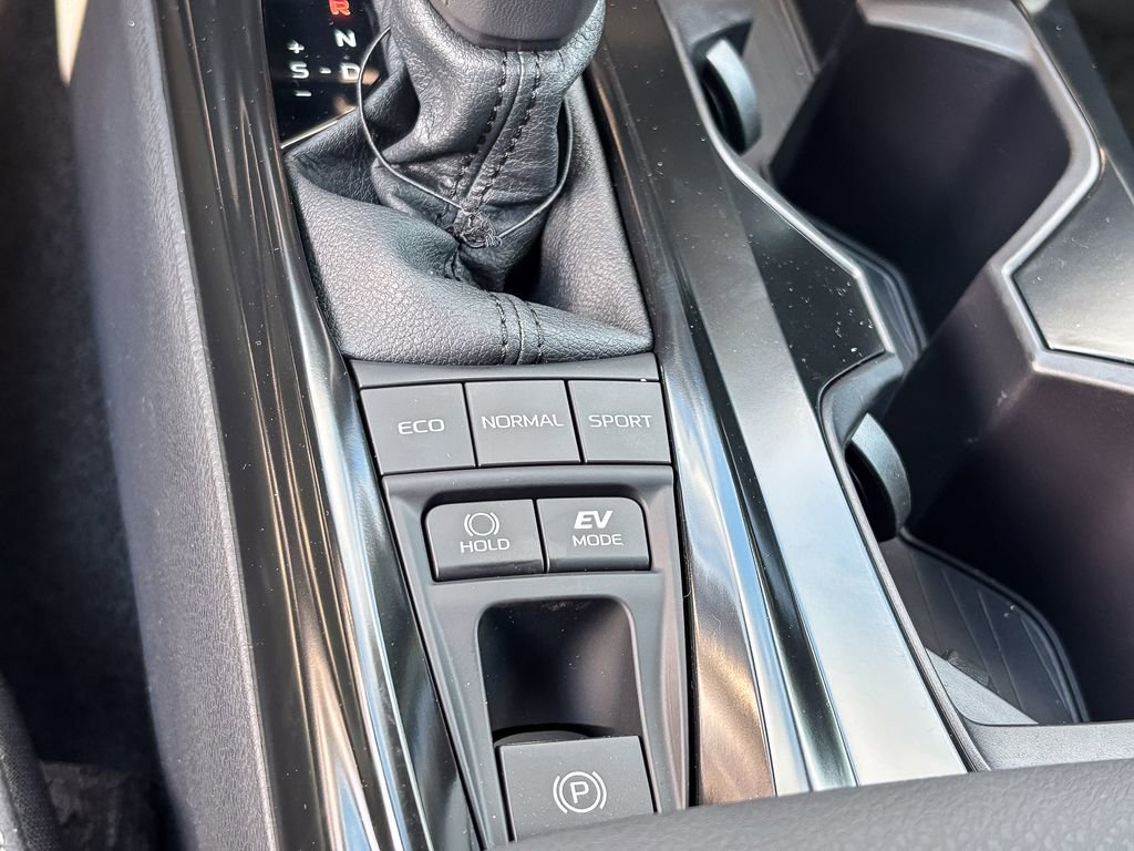 New 2025 Toyota Camry SE image 24