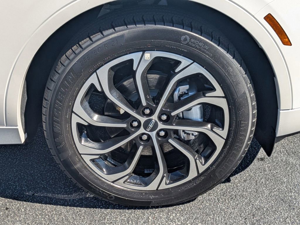 New 2026 Lincoln Nautilus Reserve image 12