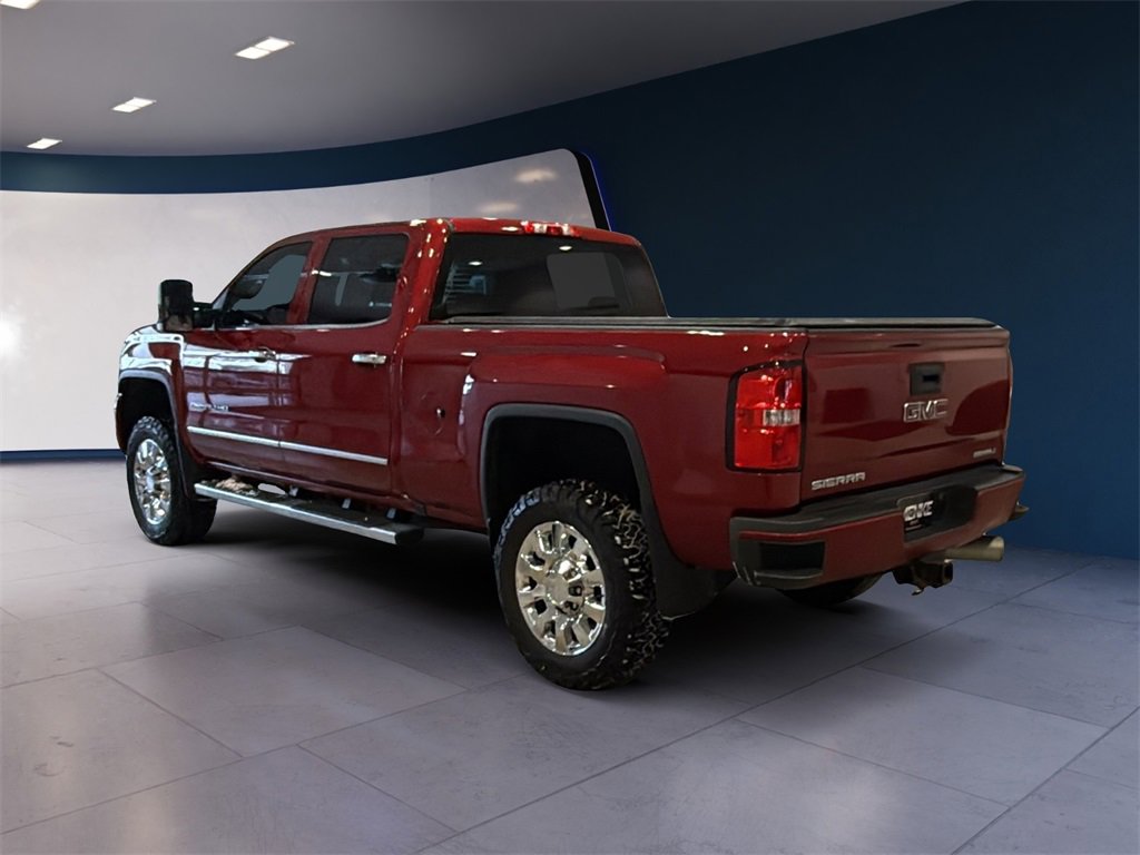 Used 2019 GMC Sierra 2500 Denali w/ Duramax Plus Package image 5
