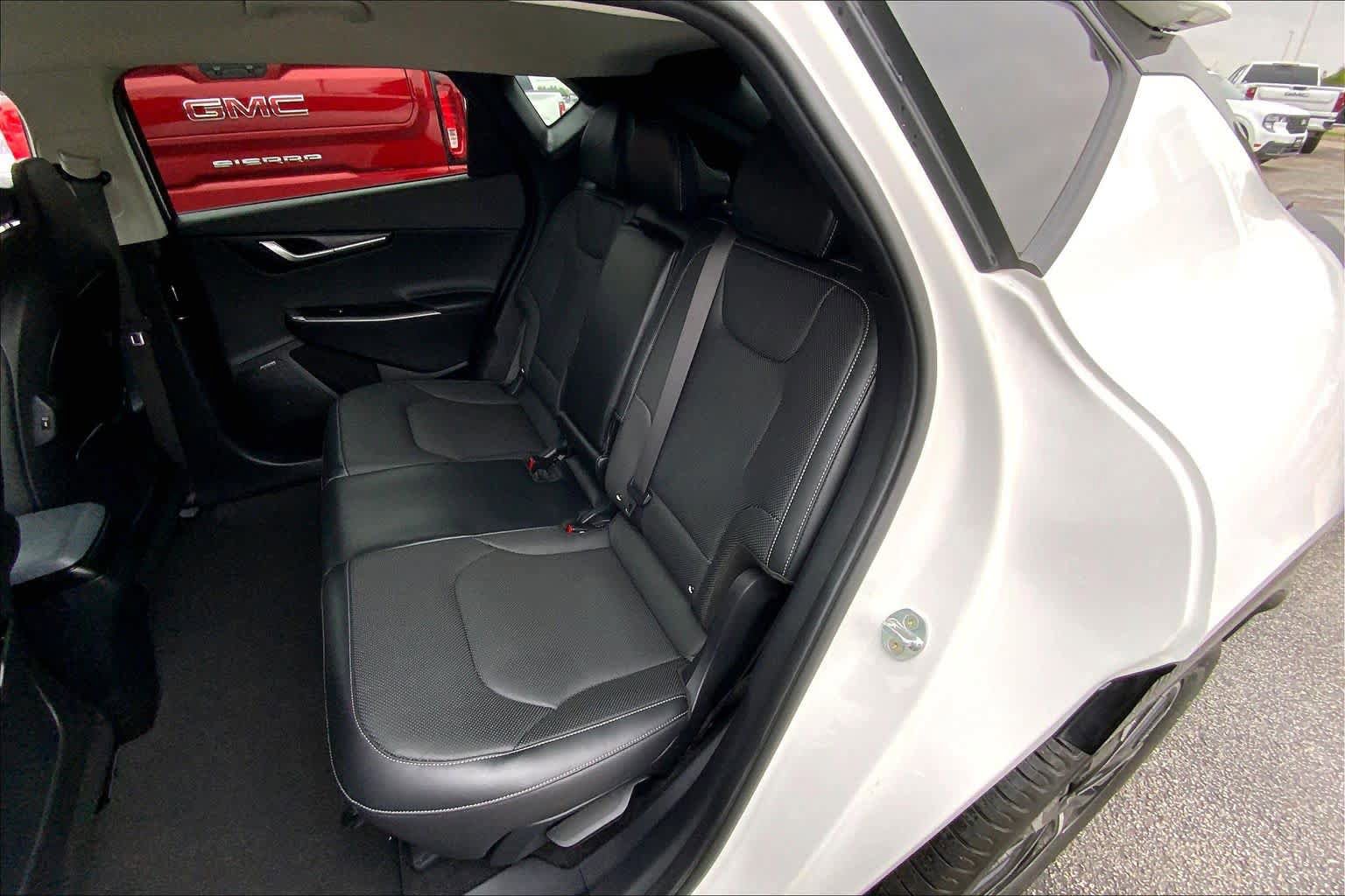 Used 2022 Kia EV6 Wind RWD image 18