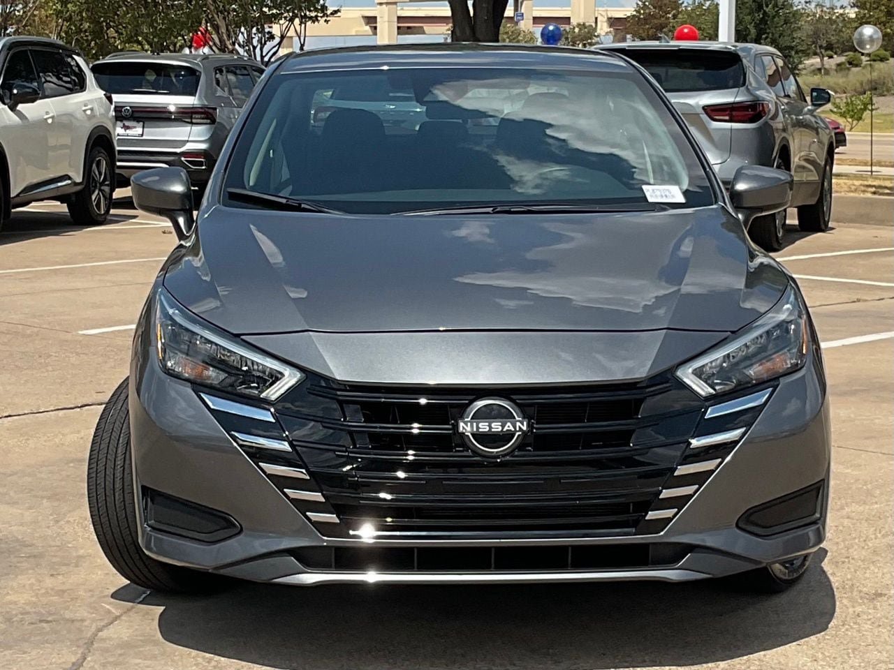 Used 2025 Nissan Versa SV w/ Trunk Package FWD image 2