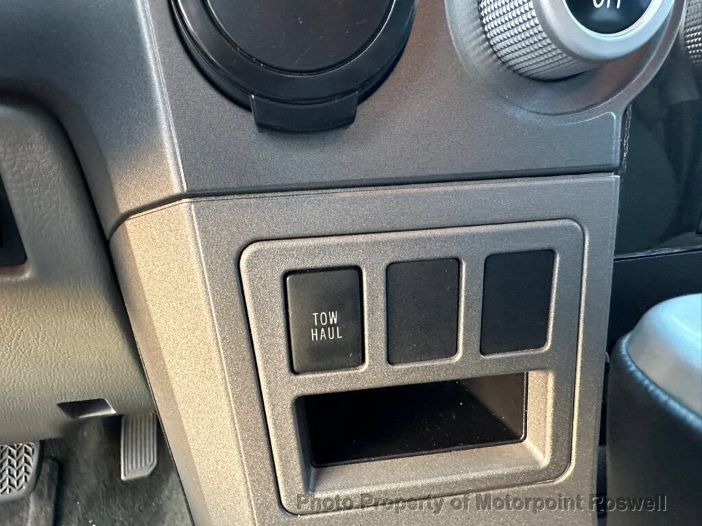 Used 2017 Toyota Sequoia SR5 RWD image 14