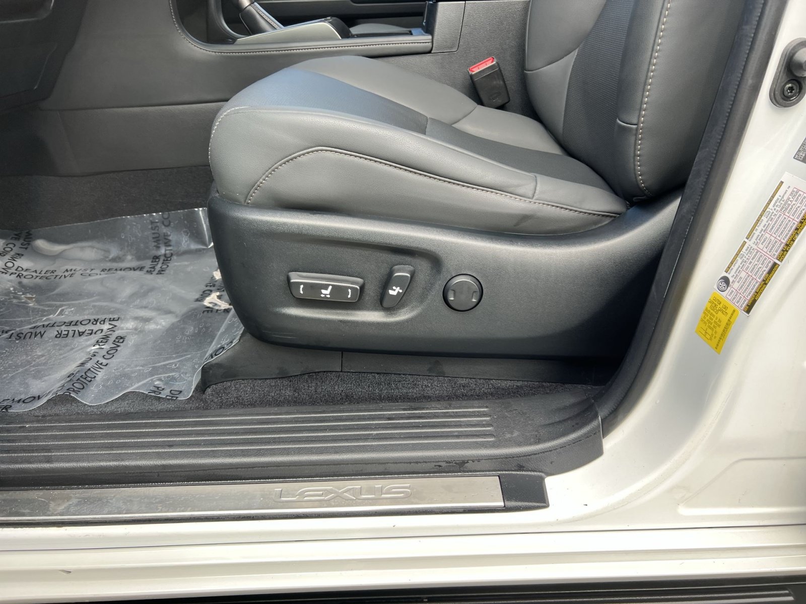 Used 2023 Lexus GX 460 Premium w/ Premium Package AWD/4WD image 14