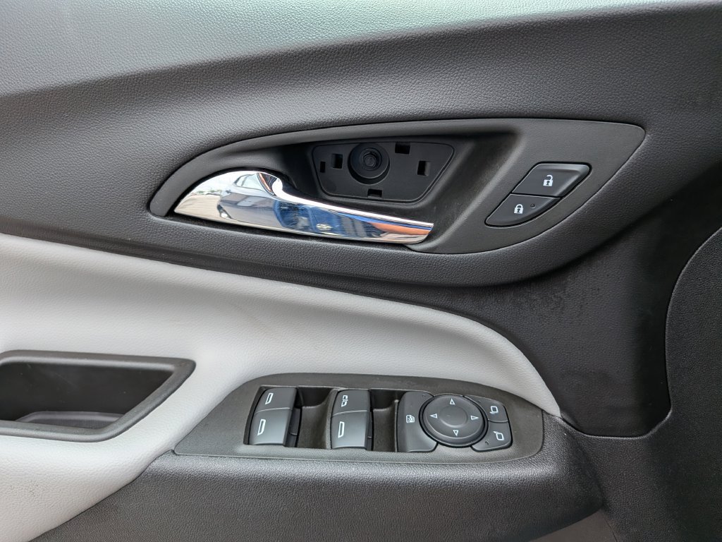 Used 2024 Chevrolet Equinox LS w/ LPO, Floor Liner Package AWD/4WD image 26