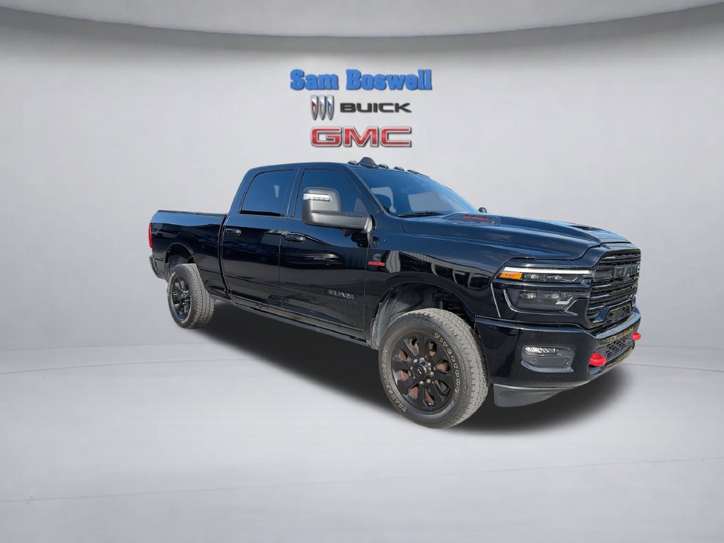 Used 2025 RAM 3500 Laramie AWD/4WD image 3