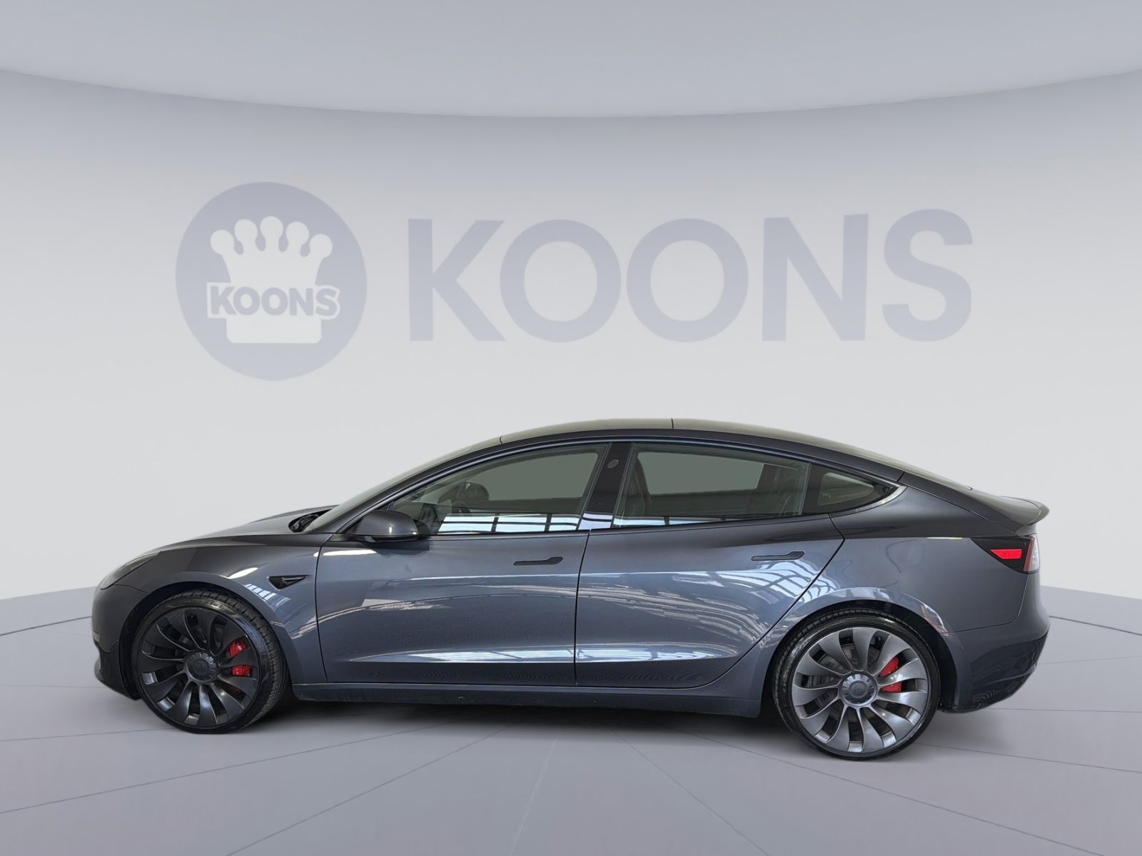 Used 2023 Tesla Model 3 Performance image 2