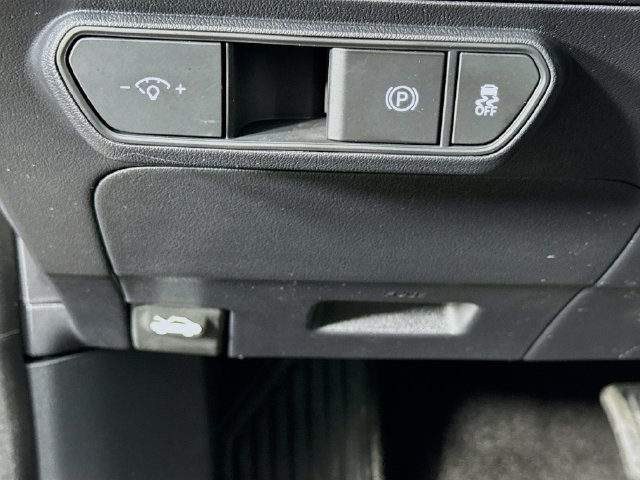 New 2026 Kia K4 FWD image 13