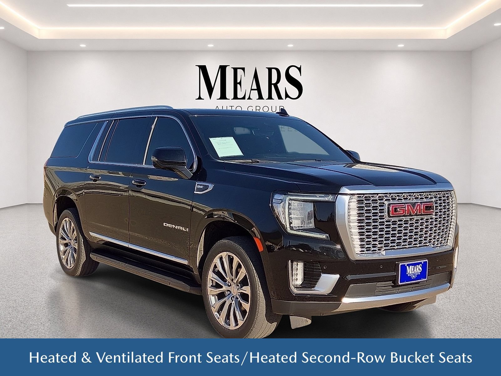 Used 2024 GMC Yukon XL Denali w/ Advanced Technology Package AWD/4WD image 8