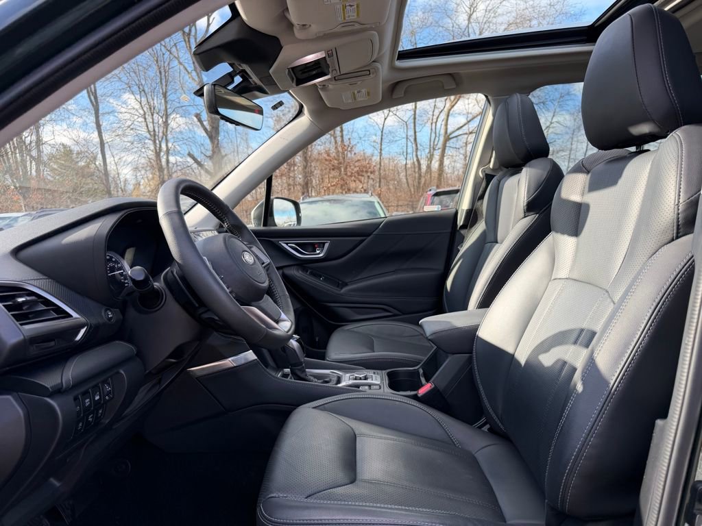 Used 2023 Subaru Forester Touring image 18