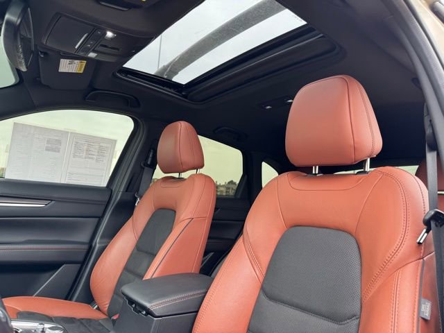 Used 2024 MAZDA CX-5 Carbon Edition image 15