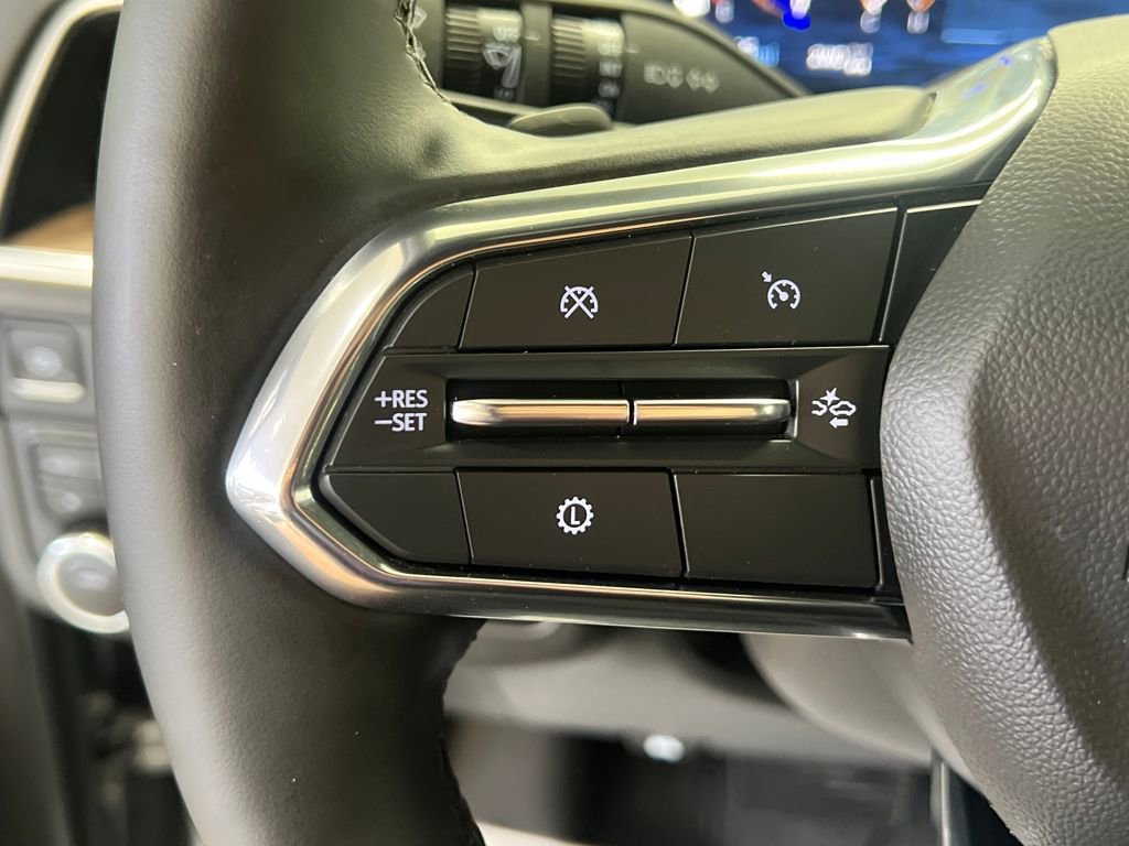 Used 2025 Chevrolet Suburban High Country AWD/4WD image 27