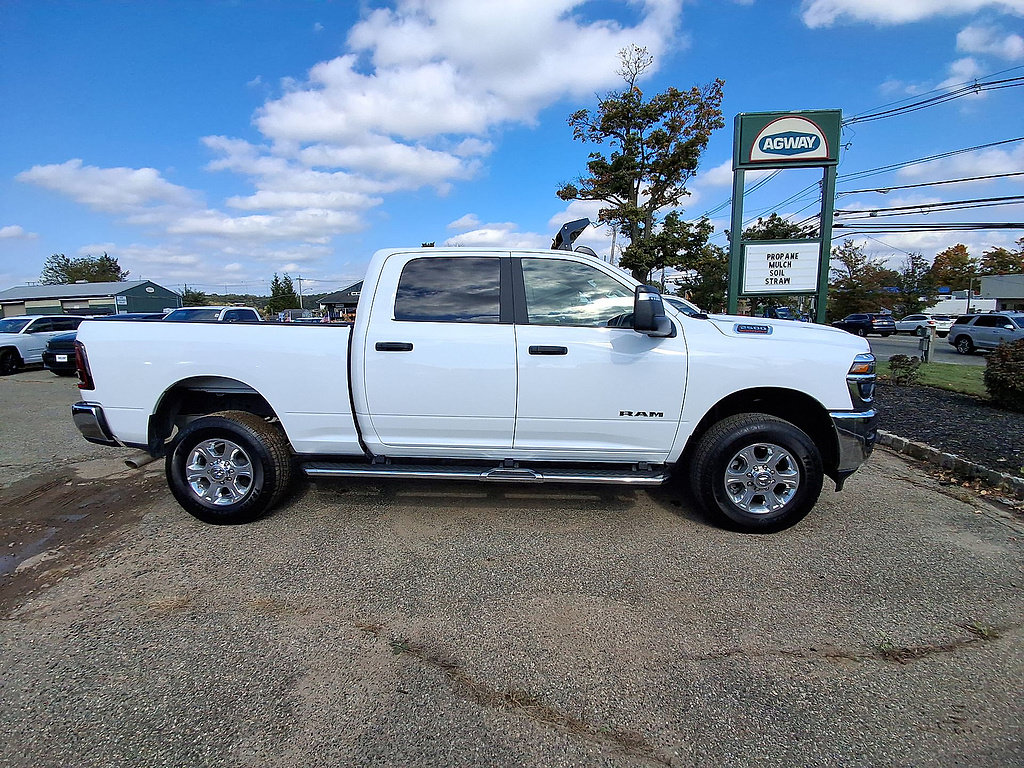 Used 2026 RAM 2500 Big Horn AWD/4WD image 32