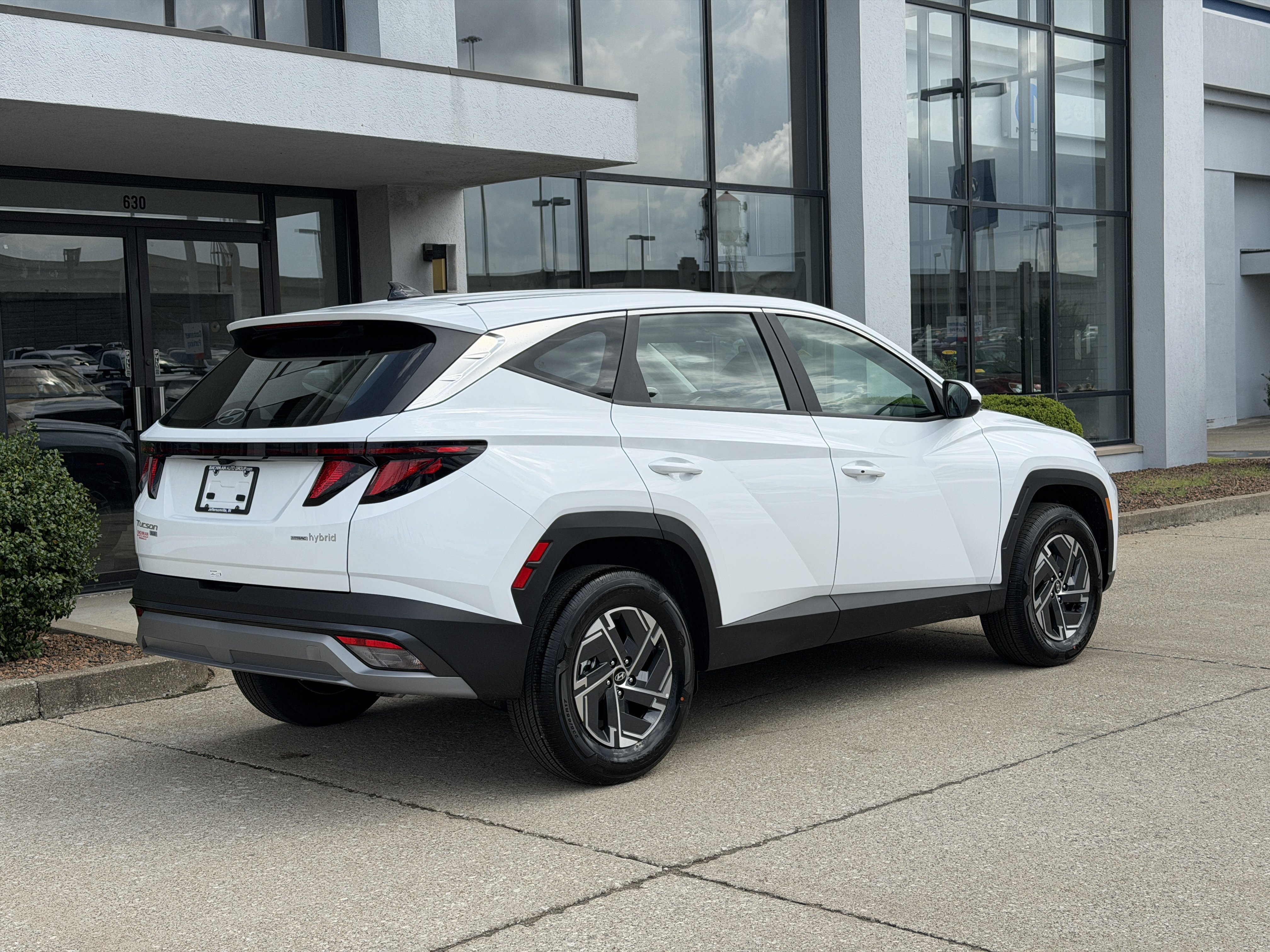 New 2026 Hyundai Tucson Blue SE AWD/4WD image 4