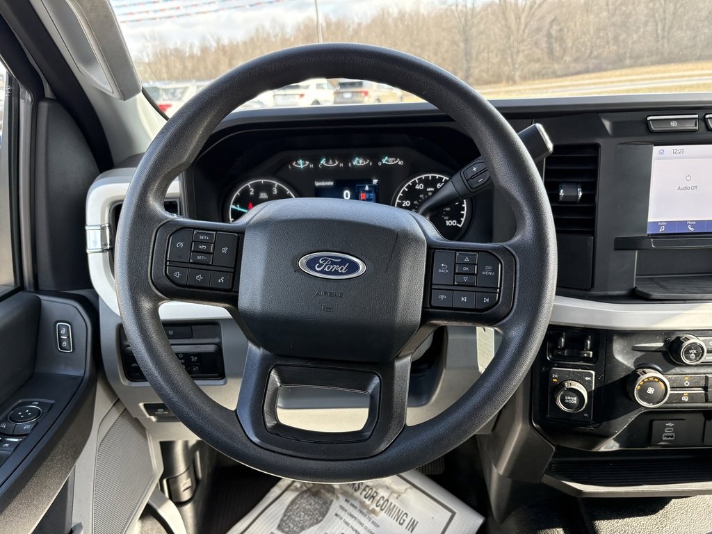 Used 2023 Ford F350 XL w/ Snow Plow Prep Package image 28