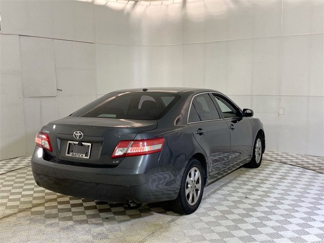 Used 2011 Toyota Camry LE image 17