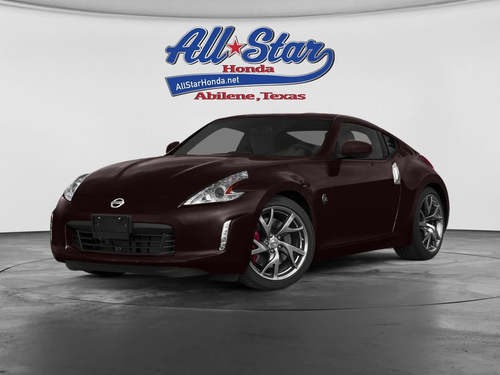 Used 2016 Nissan 370Z Coupe RWD image 1