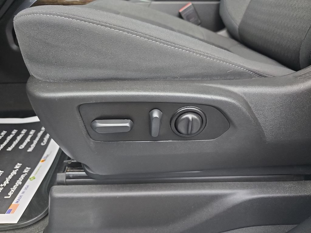 Used 2021 GMC Sierra 1500 Elevation AWD/4WD image 12