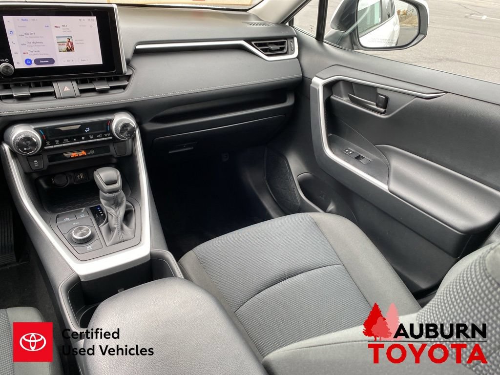 Certified 2024 Toyota RAV4 LE AWD/4WD image 23