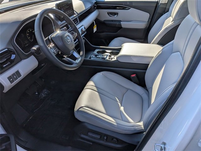 New 2025 Honda Pilot EX-L image 10