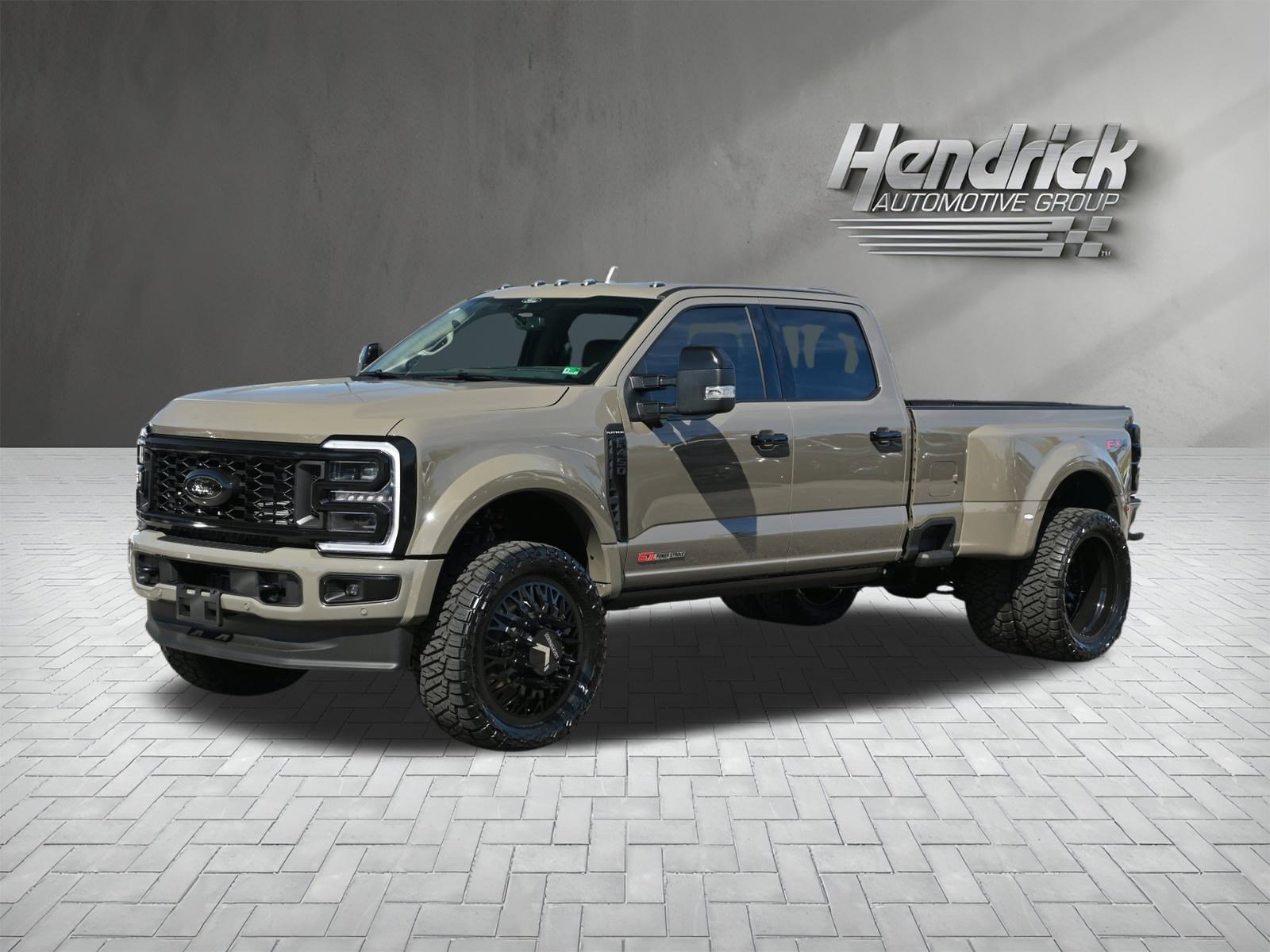 Used 2026 Ford F450 Platinum w/ Platinum Plus Package image 8