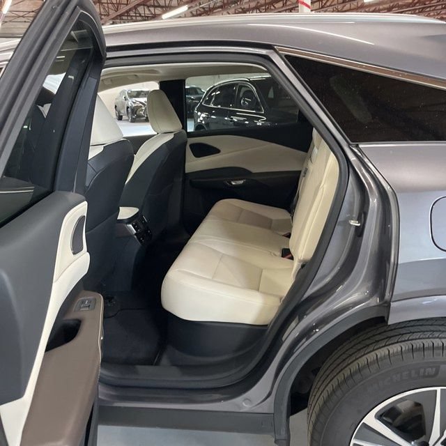 Used 2023 Lexus RX 350 Premium w/ Accessory Package AWD/4WD image 3