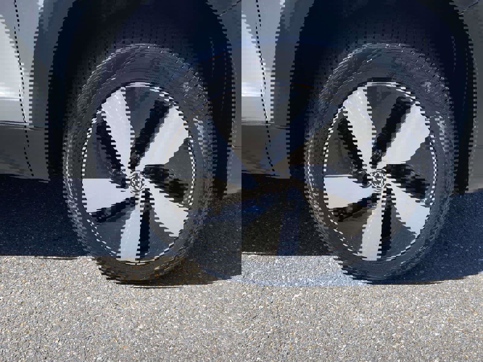 Certified 2024 Volkswagen Taos S AWD/4WD image 37