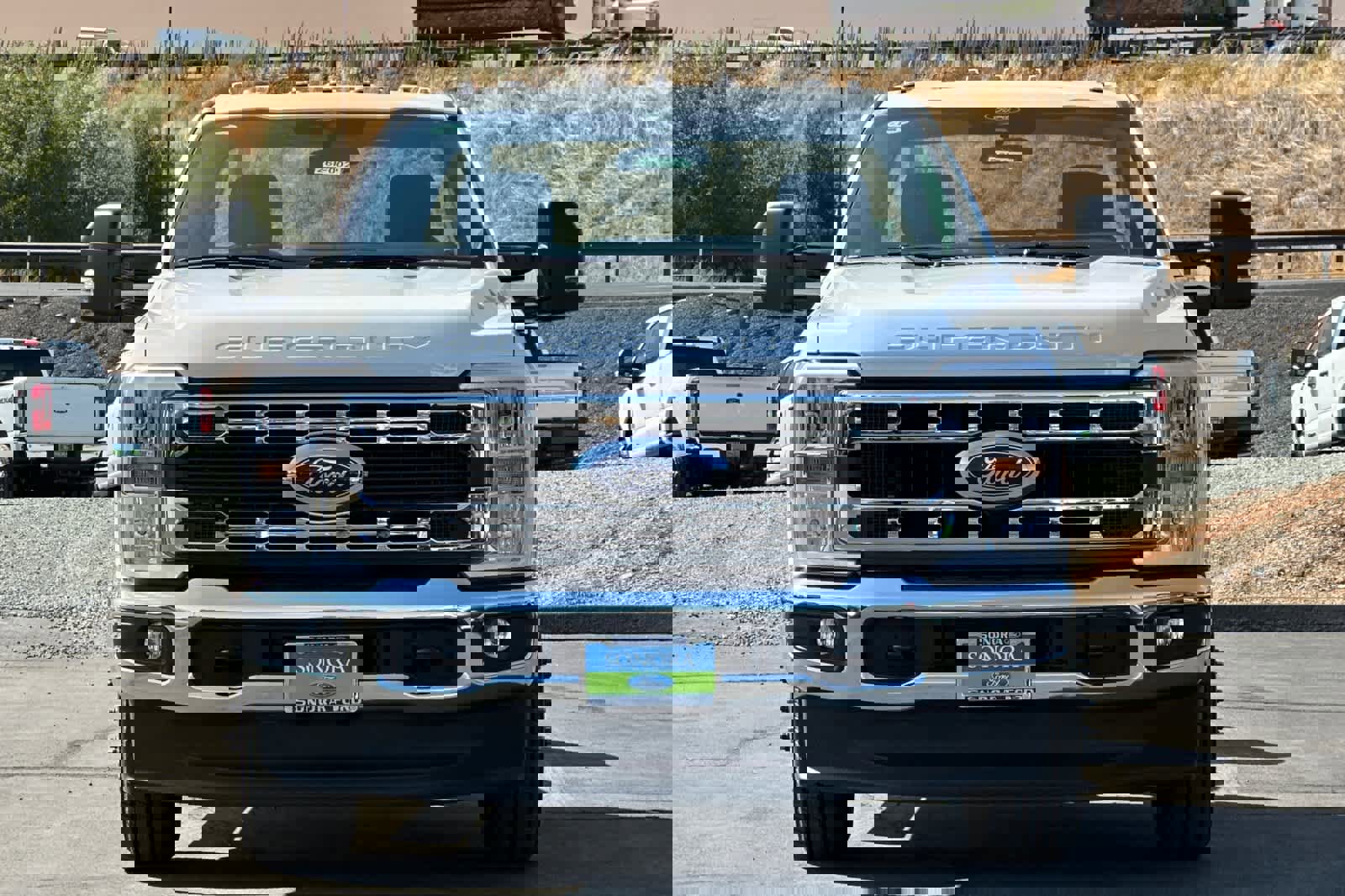 New 2026 Ford F350 4x4 Regular Cab DRW Super Duty image 3