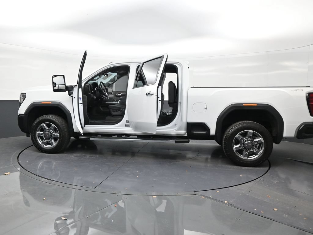 Used 2025 GMC Sierra 2500 SLT w/ SLT Premium Package AWD/4WD image 34